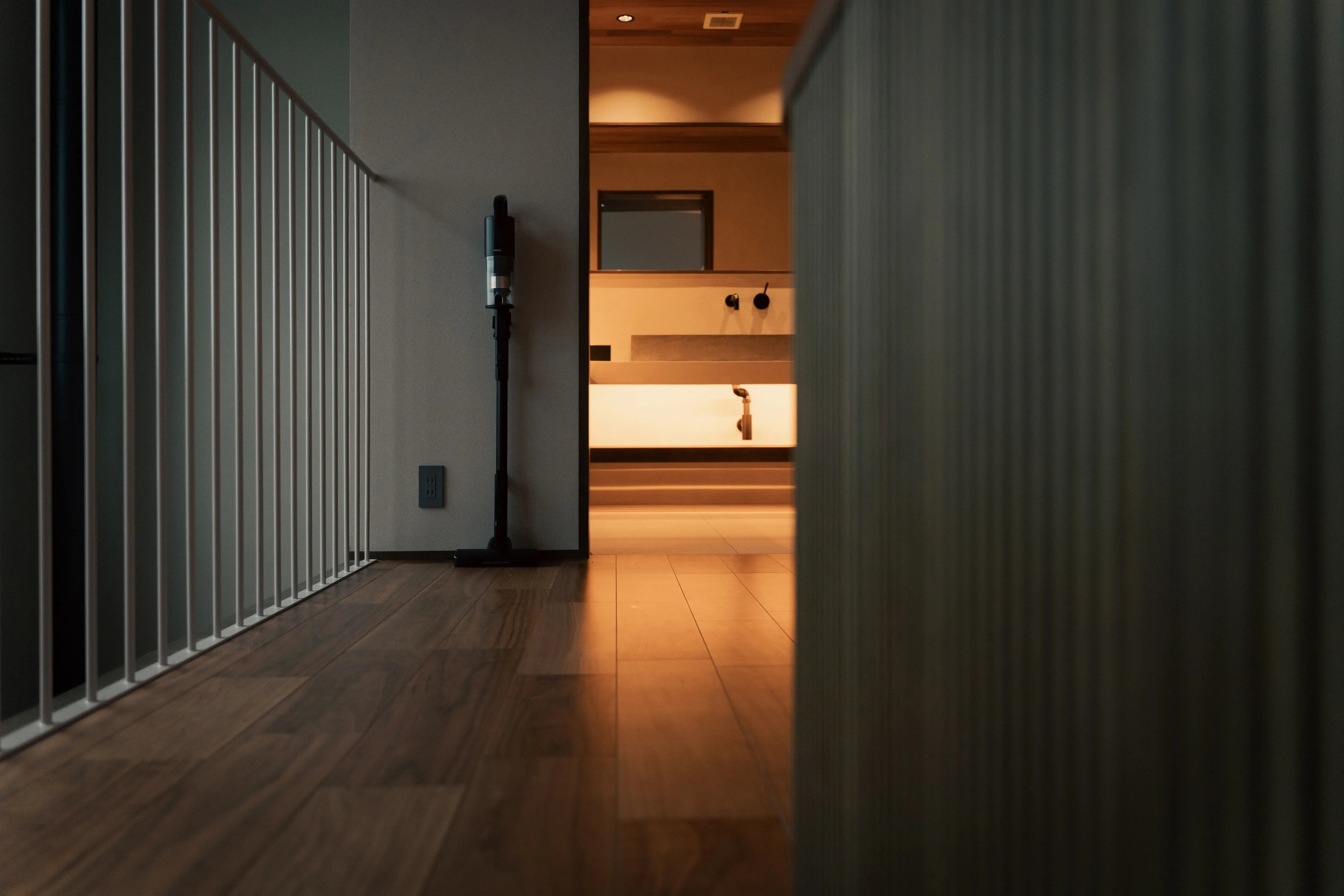 SHOJIKI コードレス掃除機（SH-J001）