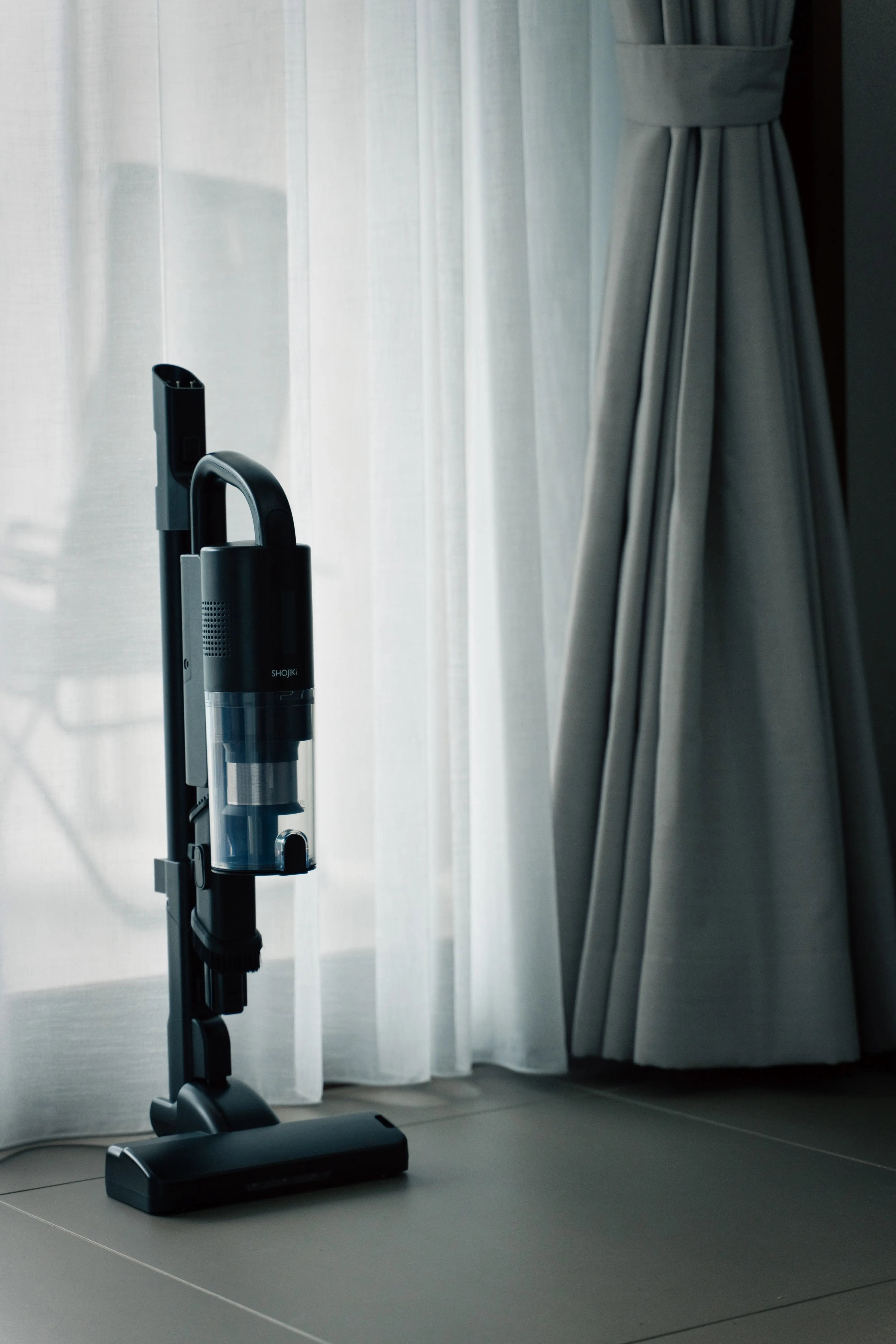 SHOJIKI コードレス掃除機（SH-J001）