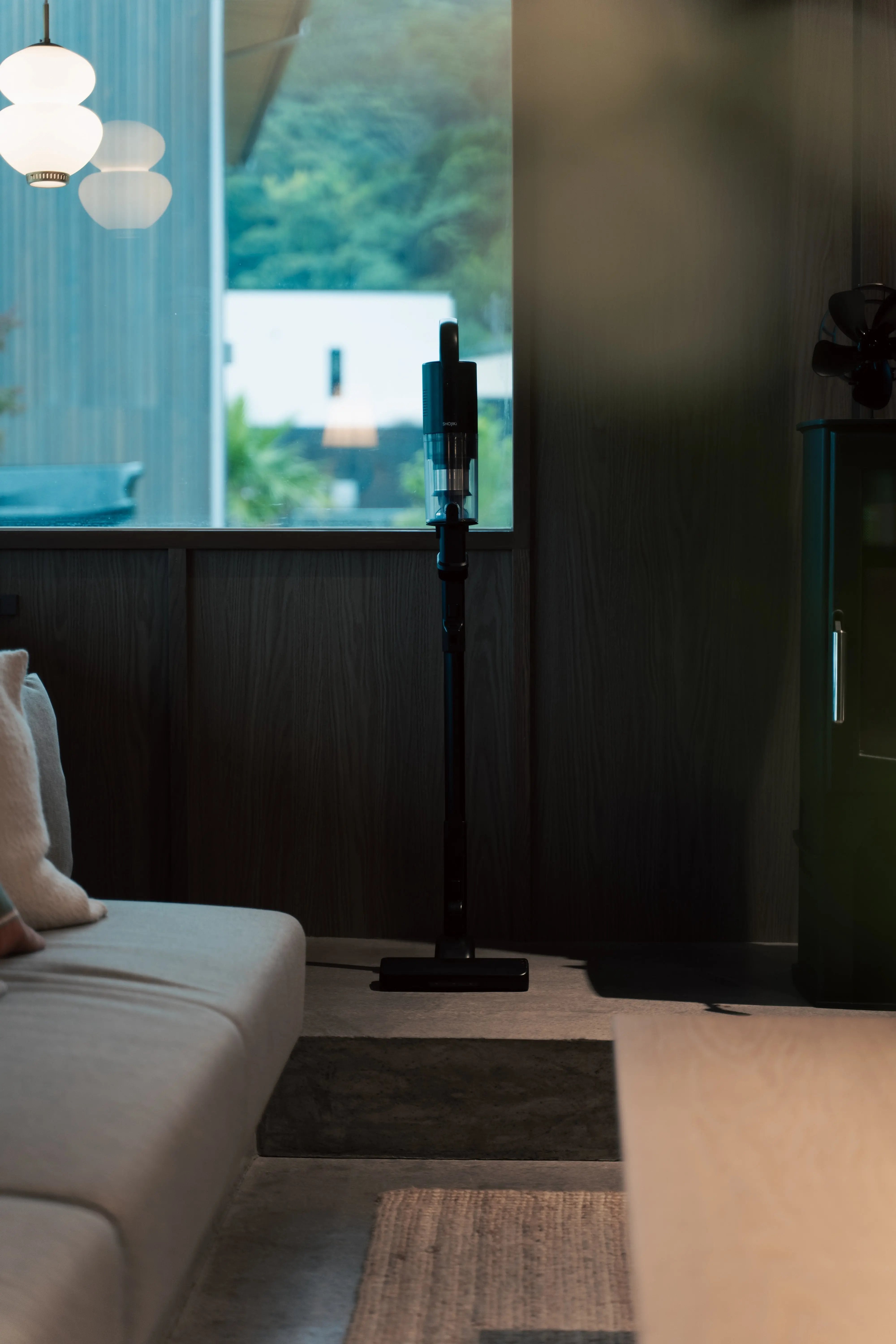 SHOJIKI コードレス掃除機（SH-J001）