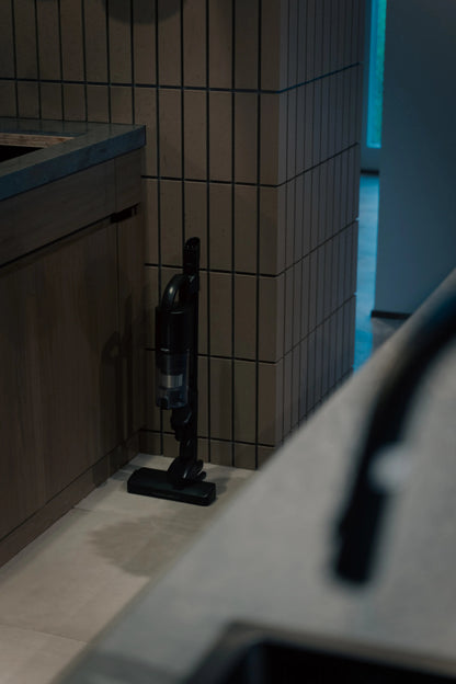 【１月末入荷予定】SHOJIKI コードレス掃除機 SH-J001